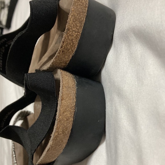 Munro Ladies Pisces Black Snakeskin Comfort Sandal Size 9 - Picture 10 of 11